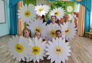 Праздник в нашем детском саду. Праздник в нашем детском саду.